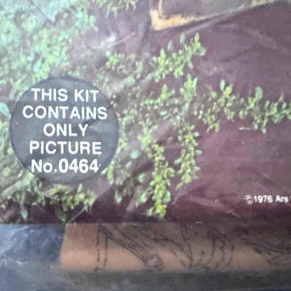 Vintage Paragon Needlecraft Hummel Kit (1976) Crewel Stitchery Kit - Picture 9 of 12